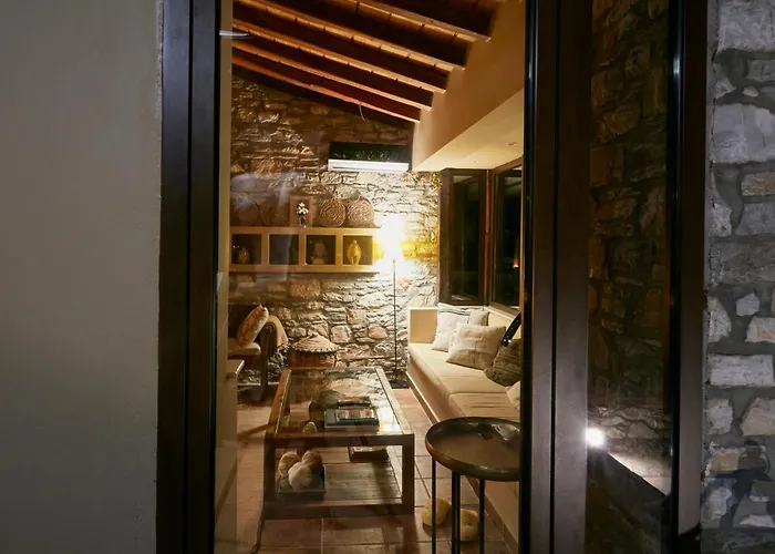 Zinnia Achladies (Skiathos)