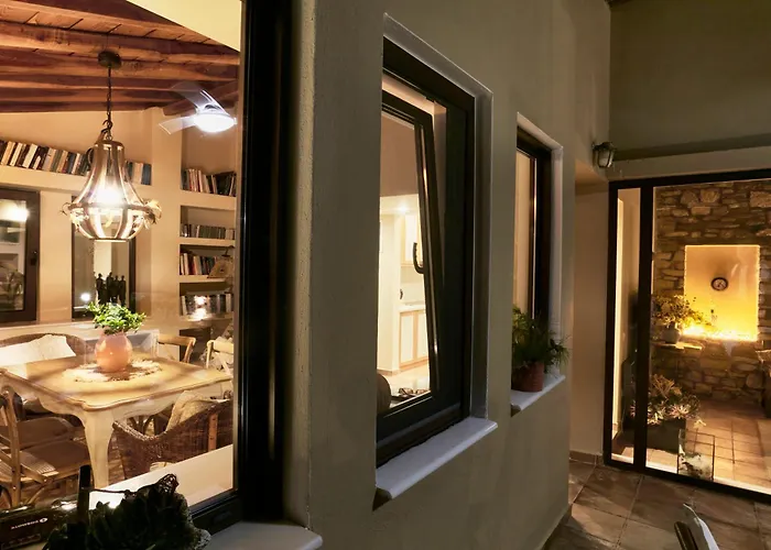 Zinnia Achladies (Skiathos)