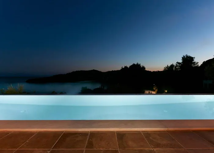 Zinnia * Achladies (Skiathos)